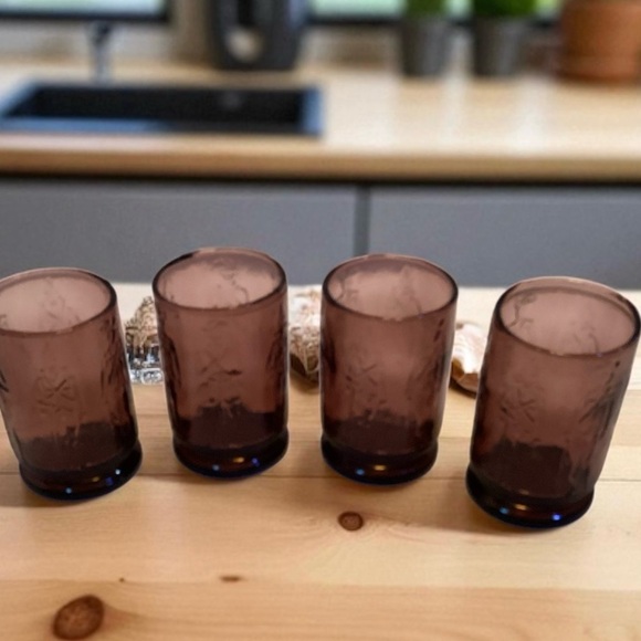 Vintage Wheaton Amethyst Purple Juice Glass Colonial Soldier Pattern Set Of 4 - Picture 5 of 5